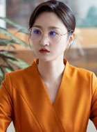 邹婧（刘佳饰演）