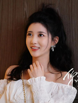 姚紫珠（李星瑶饰演）