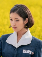 吴爱纯、金明（李知恩饰演）