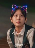 禹瑟琪（郑秀斌饰演）