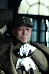 郝俊杰（李雪健饰演）