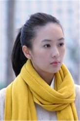 李小曼（童瑶饰演）