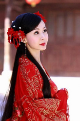 潘雪梅（萧蔷饰演）