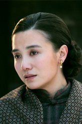 顾秋妍（宋佳饰演）