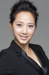 秦子越（秦子越饰演）