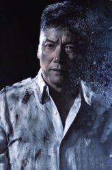 卓凯（苗侨伟饰演）