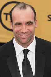 Sandor 'The Hound' Clegane（罗伊·麦克凯恩饰演）