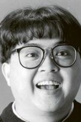 罗君左（罗君左饰演）