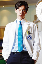 韩在俊（朴海镇饰演）