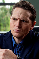 Gavin Belson（马特·罗斯饰演）