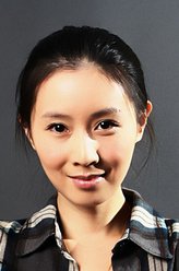 姜怡（蒋林珊饰演）
