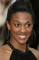 Amanita（弗莉玛·阿吉曼饰演）