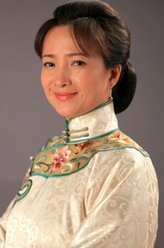 杨九红（何晴饰演）