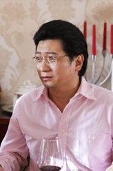 薛子峰（田雨饰演）