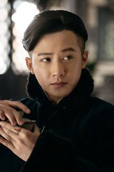 陈韧香（檀健次饰演）