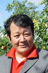 关一民（洪宇宙饰演）