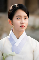 韩佳恩（金所炫饰演）