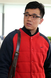 余超群（周璞饰演）