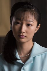赵婧（王梓桐饰演）