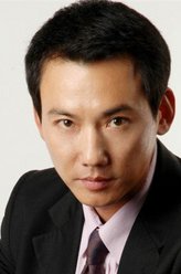 王志刚（王志刚饰演）