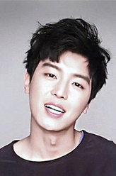 延宇振（延宇振饰演）