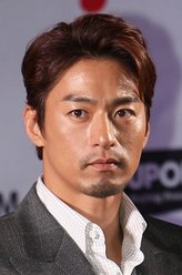 齐远（朱镇模饰演）