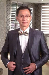 邹君年（张国强饰演）