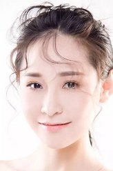 夏誉雯（李梦洋饰演）