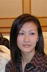 十三姨（陈慧珊饰演）