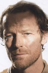 乔拉·莫尔蒙（伊恩·格雷饰演）