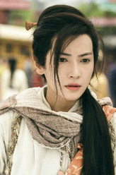 林未央（李媛饰演）
