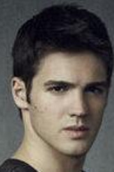 杰里米·吉尔伯特（史蒂文・R・麦奎因饰演）