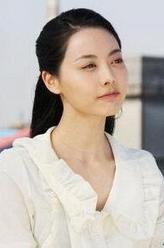 薛小菊（原雨饰演）