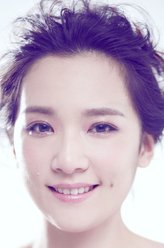 明珠（张然饰演）