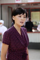 李云芳（梁爱琪饰演）