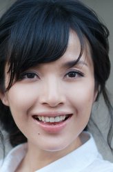 徐丽媚（李佳饰演）