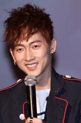 安康（张佑赫饰演）
