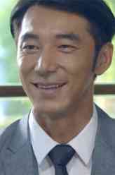 赖建国（李李仁饰演）