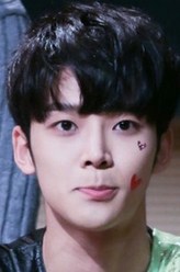 金路云（金路云饰演）