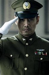 高云天（邵兵饰演）