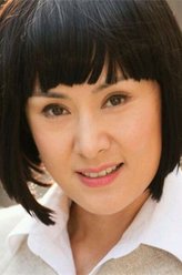皇后（博弘饰演）
