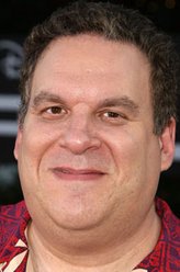 穆瑞（杰夫·格尔林饰演）