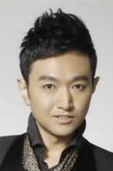 安子（刘向京饰演）