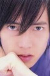 “神”（山下智久饰演）