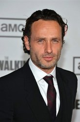 Hugh Collinson（安德鲁·林肯饰演）