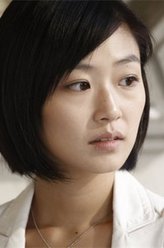 姚静（王思思饰演）