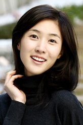 具瑟雅（李水京饰演）