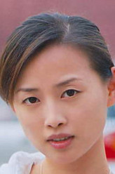 新皇后（王灵饰演）