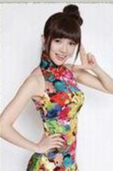 嘉佳（班嘉佳饰演）