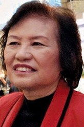 余慕莲（余慕莲饰演）